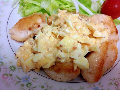 鶏むね肉で柔らかソテー☆タルタルソースがけ